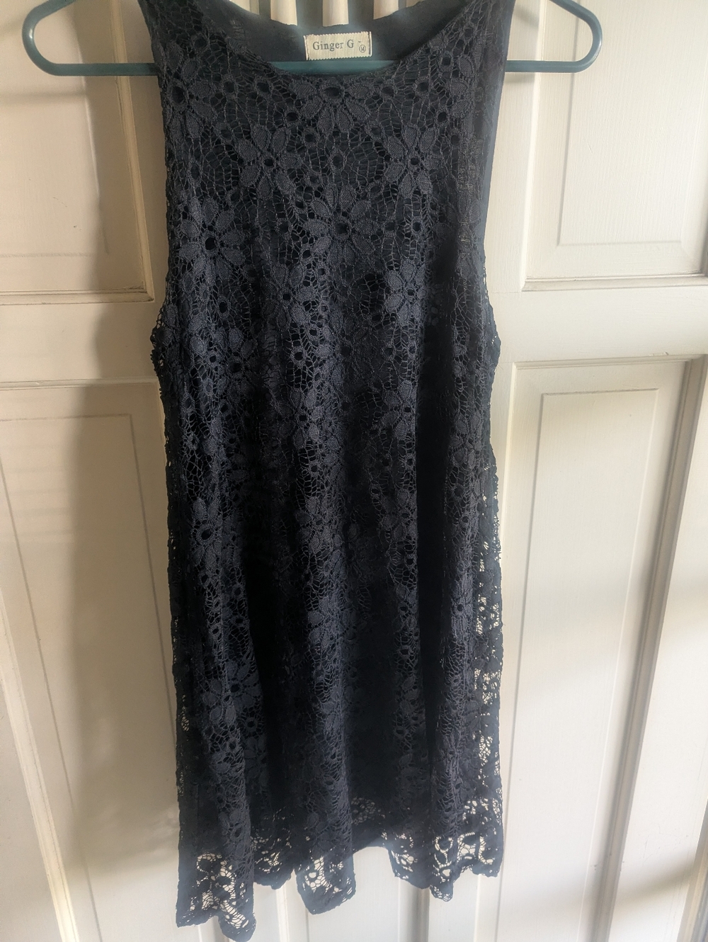 Ginger G Black Floral Lace Shift Dress